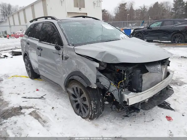 5XYRKDLF4PG246756 2023 KIA SORENTO - Image 1