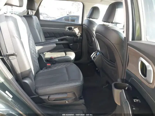 5XYRKDLF5MG036551 2021 KIA SORENTO - Image 8