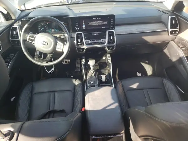 5XYRKDLF5MG043211 2021 KIA SORENTO - Image 8
