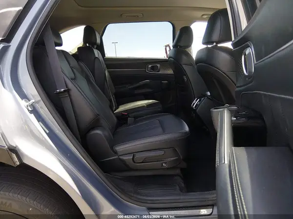 5XYRKDLF5MG045184 2021 KIA SORENTO - Image 8