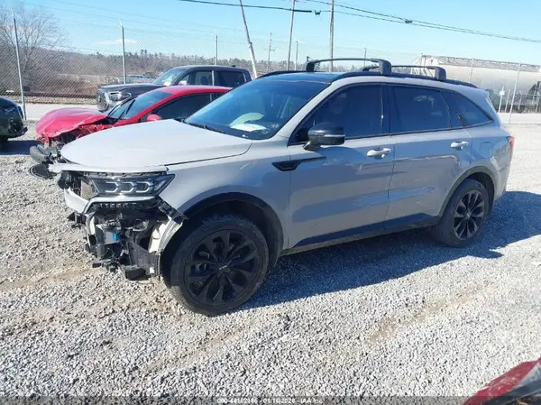 5XYRKDLF5NG134948 2022 KIA SORENTO - Image 2