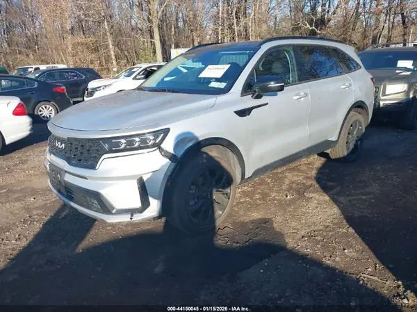 5XYRKDLF5NG139843 2022 KIA SORENTO - Image 2