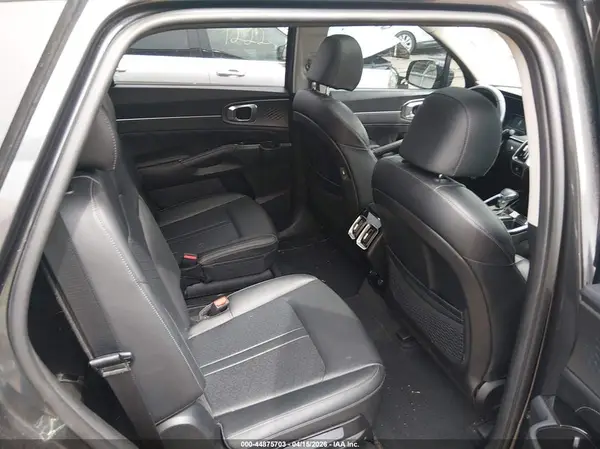 5XYRKDLF5NG156481 2022 KIA SORENTO - Image 8