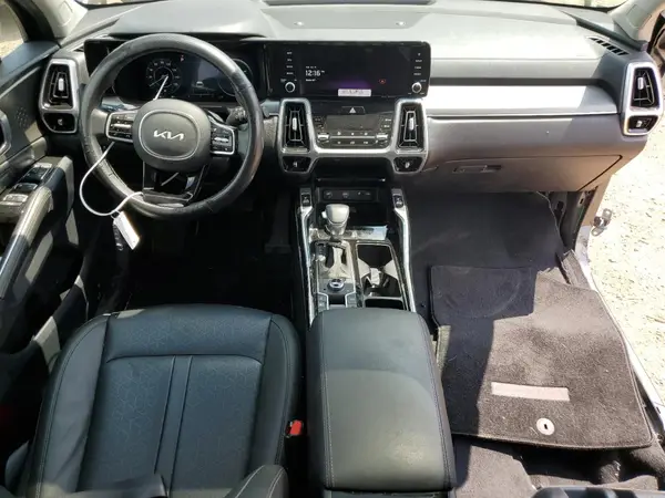 5XYRKDLF5PG240237 2023 KIA SORENTO - Image 8