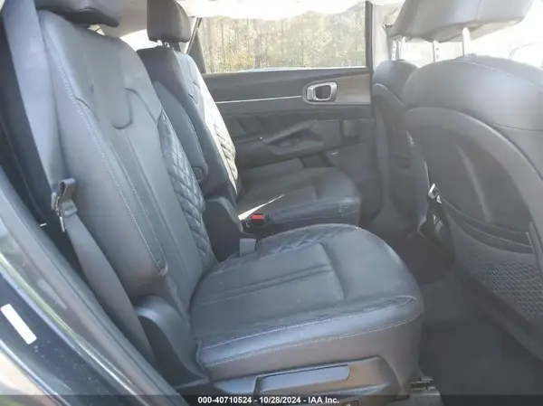 5XYRKDLF6MG010184 2021 KIA SORENTO - Image 8