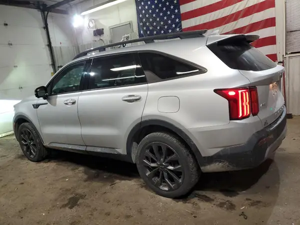 5XYRKDLF6MG049423 2021 KIA SORENTO - Image 2