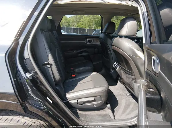 5XYRKDLF6MG057098 2021 KIA SORENTO - Image 8