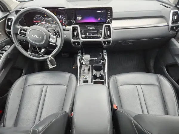 5XYRKDLF6NG076185 2022 KIA SORENTO - Image 8