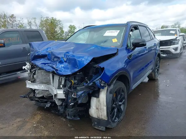 5XYRKDLF6NG159664 2022 KIA SORENTO - Image 2