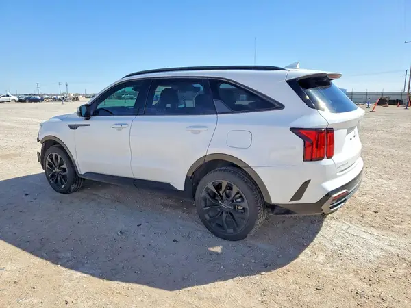 5XYRKDLF6PG190495 2023 KIA SORENTO - Image 2