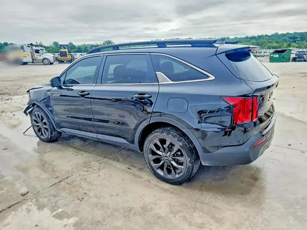 5XYRKDLF7MG016334 2021 KIA SORENTO - Image 2