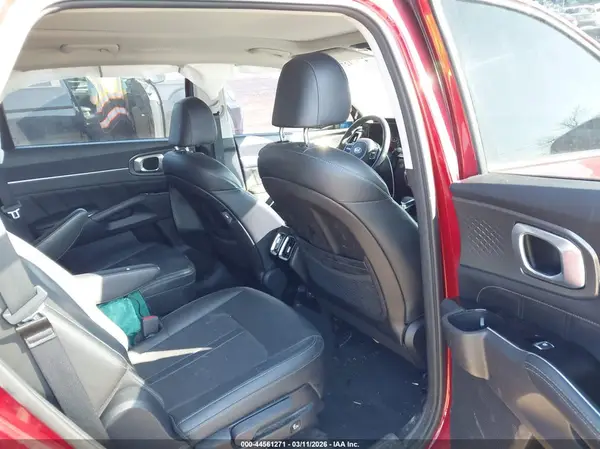5XYRKDLF7MG047115 2021 KIA SORENTO - Image 8
