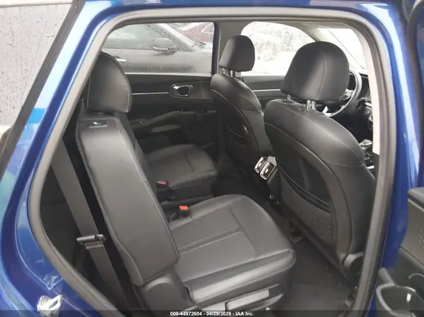 5XYRKDLF7MG052864 2021 KIA SORENTO - Image 8