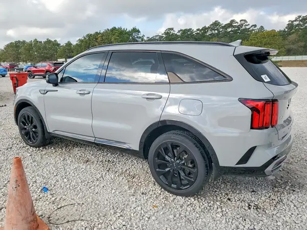 5XYRKDLF7NG150844 2022 KIA SORENTO - Image 2