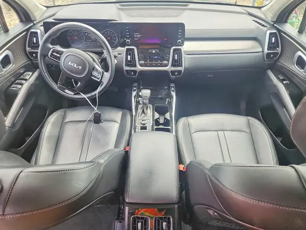 5XYRKDLF7NG156434 2022 KIA SORENTO - Image 8