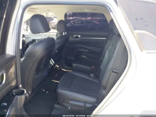 5XYRKDLF7PG186763 2023 KIA SORENTO - Image 8