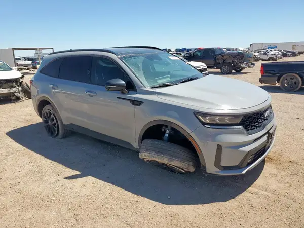 2023 KIA SORENTO COPART lot 57552575 auction photo 4