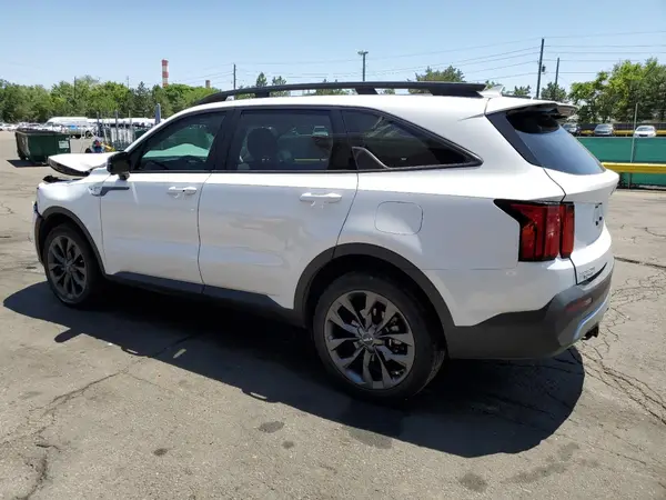 5XYRKDLF7PG245648 2023 KIA SORENTO - Image 2