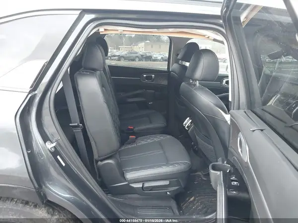 5XYRKDLF7PG247612 2023 KIA SORENTO - Image 8