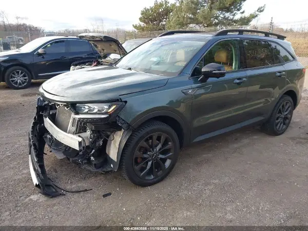 5XYRKDLF8MG012986 2021 KIA SORENTO - Image 2