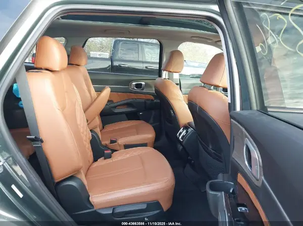 5XYRKDLF8MG012986 2021 KIA SORENTO - Image 8