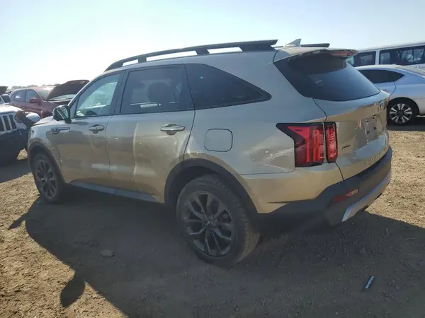 5XYRKDLF8MG024880 2021 KIA SORENTO - Image 2