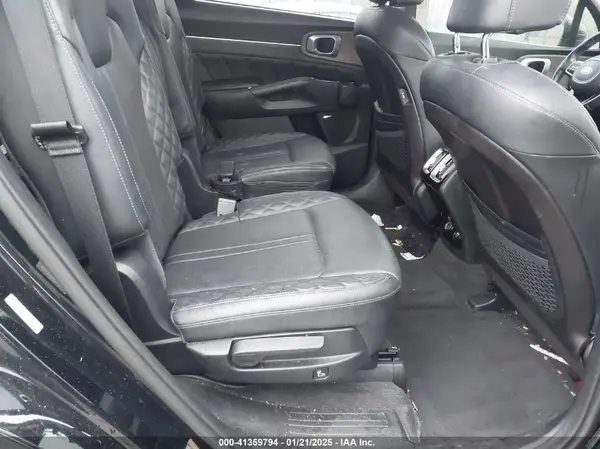 5XYRKDLF8MG040934 2021 KIA SORENTO - Image 8