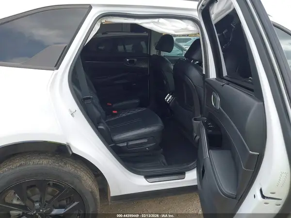 5XYRKDLF8PG224131 2023 KIA SORENTO - Image 8