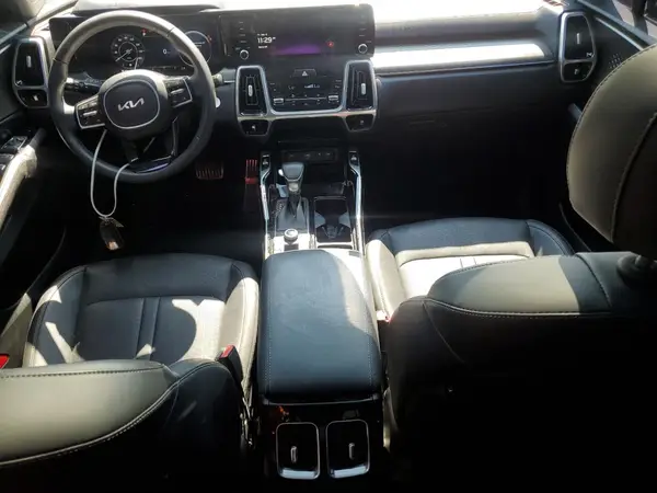 5XYRKDLF8PG226106 2023 KIA SORENTO - Image 8