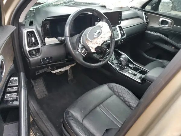 5XYRKDLF9MG026816 2021 KIA SORENTO - Image 8