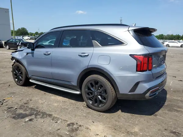 5XYRKDLF9MG056303 2021 KIA SORENTO - Image 2