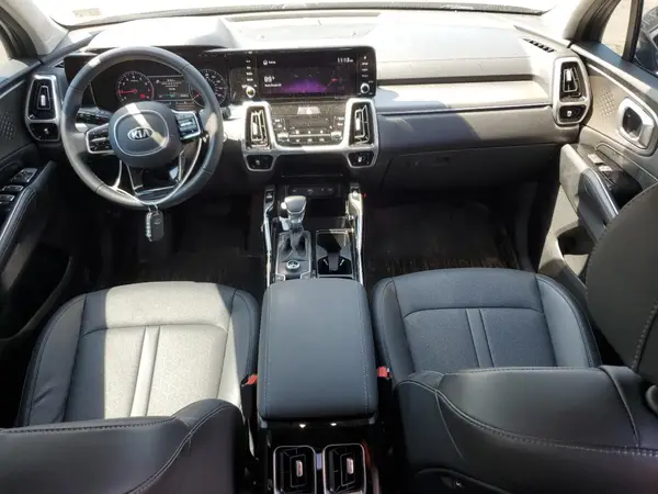 5XYRKDLF9MG056303 2021 KIA SORENTO - Image 8