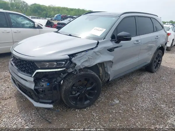5XYRKDLF9NG079825 2022 KIA SORENTO - Image 2