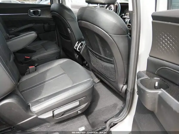 5XYRKDLF9NG094776 2022 KIA SORENTO - Image 8