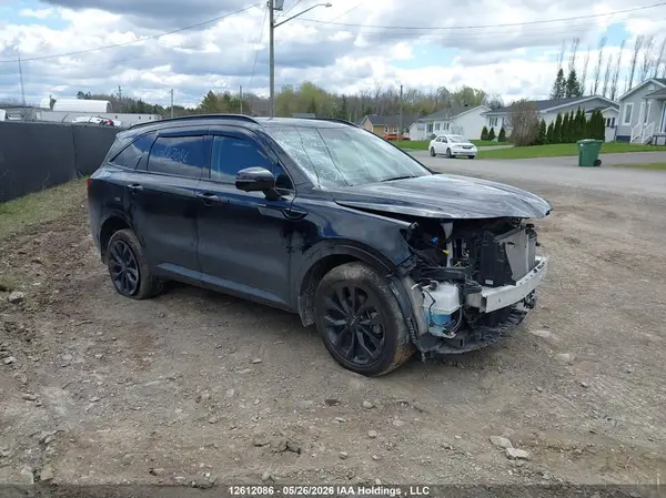 5XYRKDLF9NG107428 2022 KIA SORENTO - Image 1