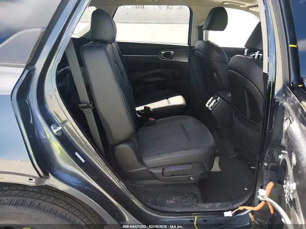 5XYRKDLF9NG131356 2022 KIA SORENTO - Image 8