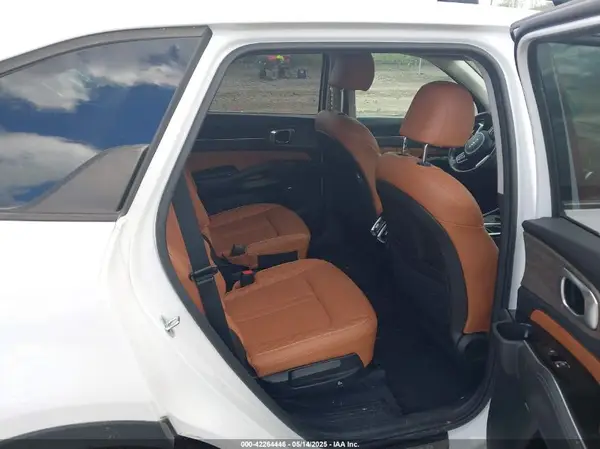 5XYRKDLF9NG133642 2022 KIA SORENTO - Image 8