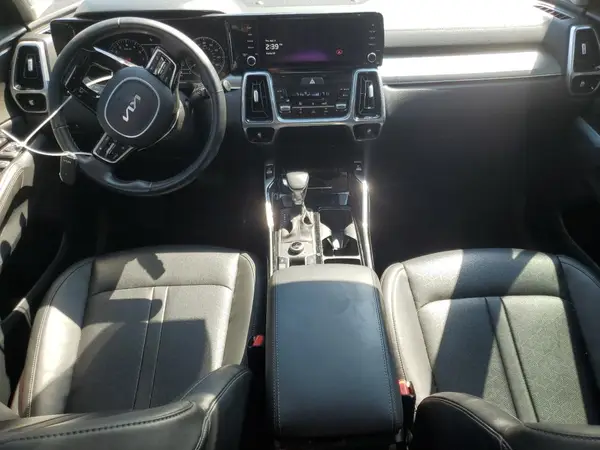 5XYRKDLF9NG135066 2022 KIA SORENTO - Image 8