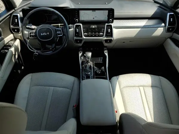 5XYRKDLF9NG137822 2022 KIA SORENTO - Image 8