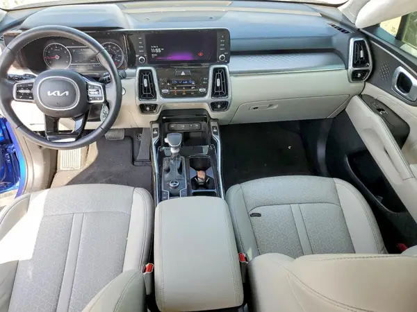 5XYRKDLF9NG153812 2022 KIA SORENTO - Image 8