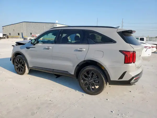 5XYRKDLF9PG184254 2023 KIA SORENTO - Image 2