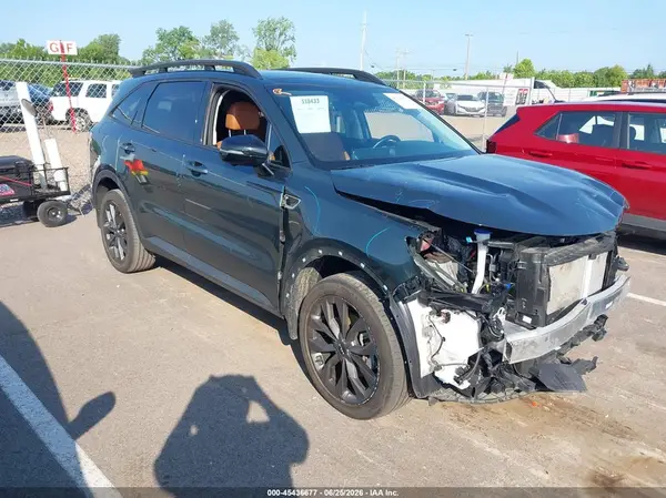 5XYRKDLF9PG237082 2023 KIA SORENTO - Image 1