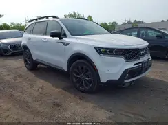 5XYRKDLFXNG078117 2022 KIA SORENTO