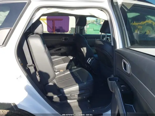 5XYRKDLFXPG238659 2023 KIA SORENTO - Image 8