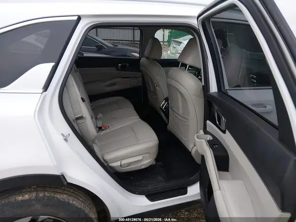 5XYRL4JC0SG330880 2025 KIA SORENTO - Image 8