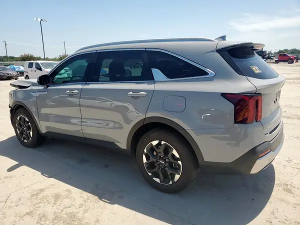 5XYRL4JC2RG257456 2024 KIA SORENTO - Image 2