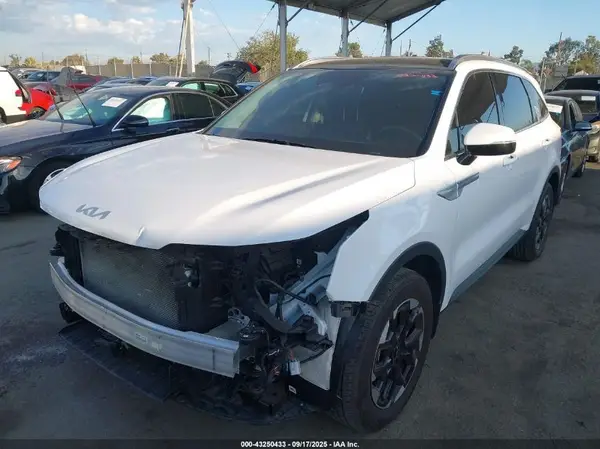 5XYRL4JC3RG280695 2024 KIA SORENTO - Image 2