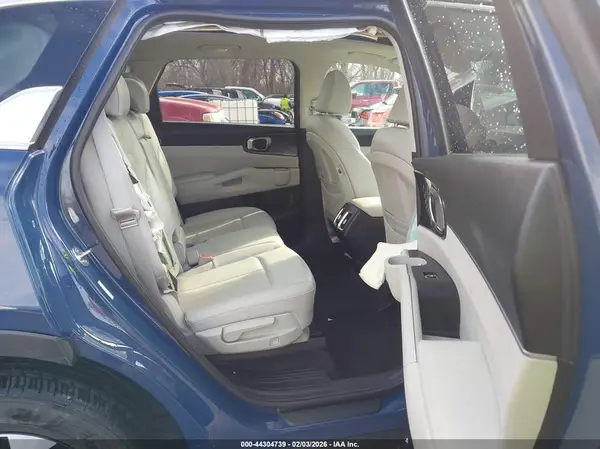 5XYRL4JC3RG305028 2024 KIA SORENTO - Image 8