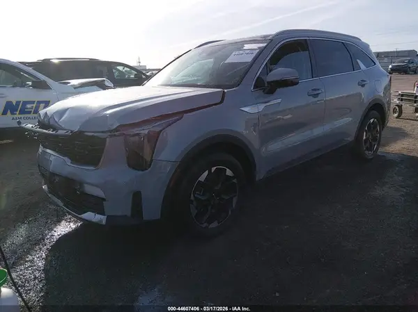 5XYRL4JC3SG320117 2025 KIA SORENTO - Image 2