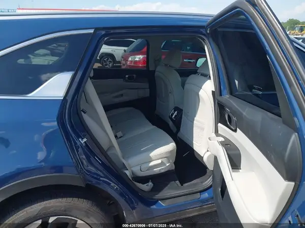 5XYRL4JC3SG336737 2025 KIA SORENTO - Image 8